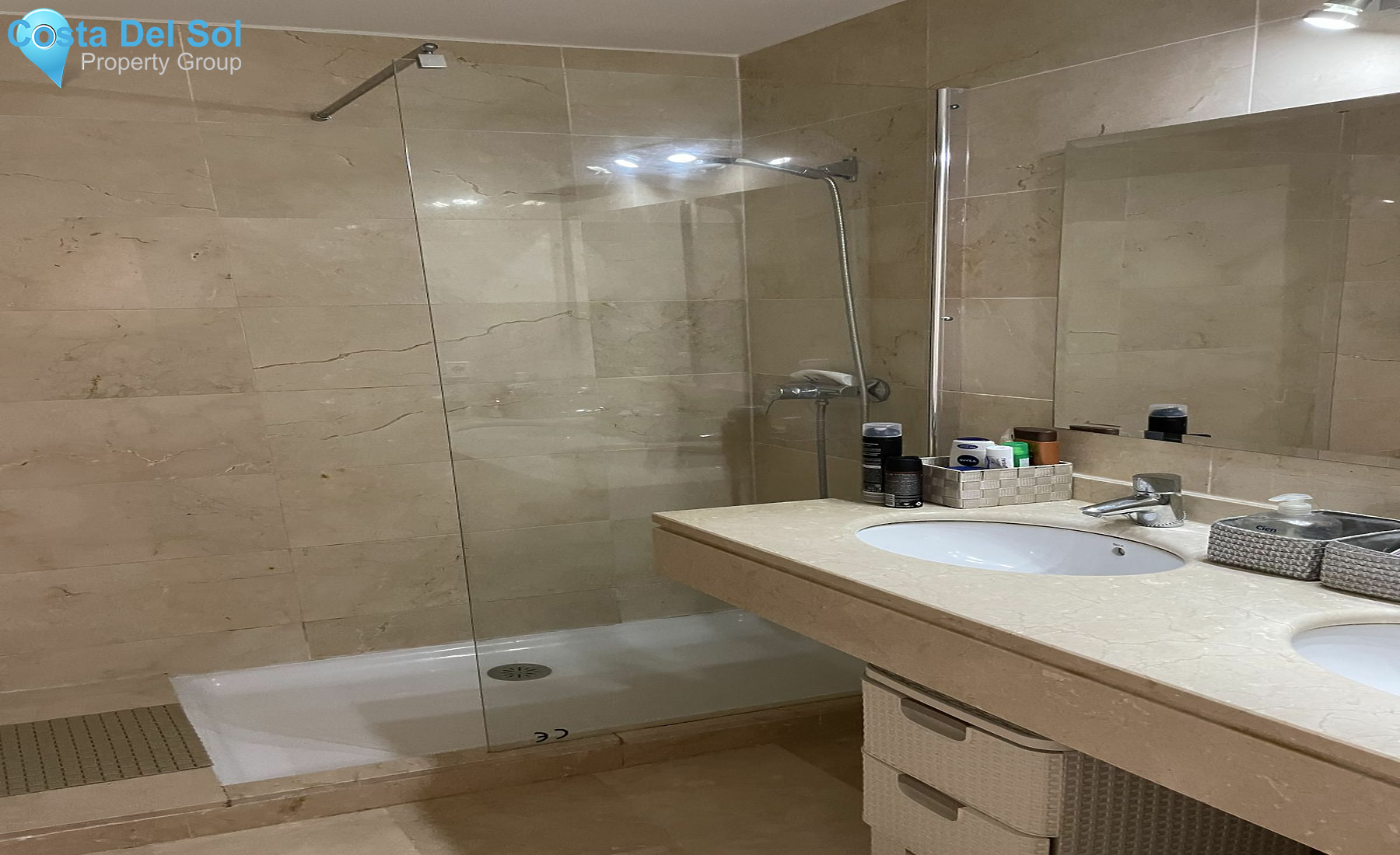 Ground Floor Apartment in La Duquesa-1171151
