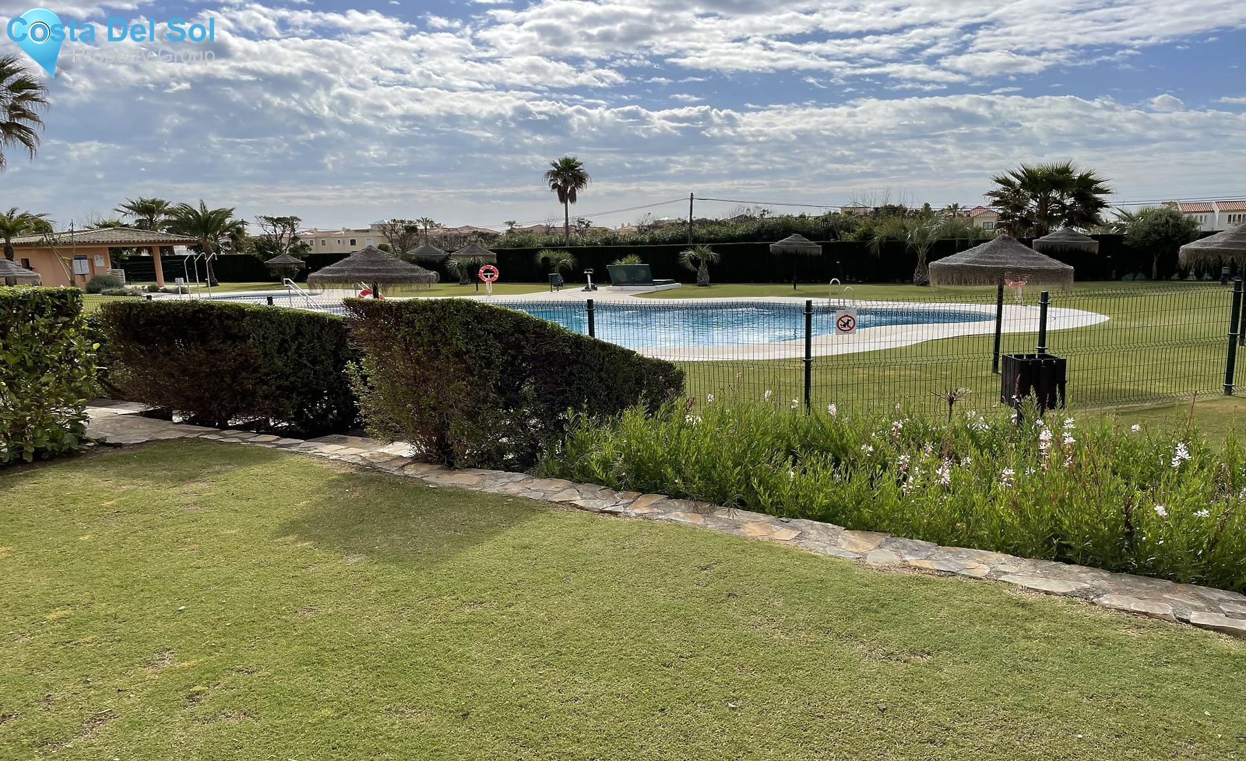 Ground Floor Apartment in La Duquesa-1171145