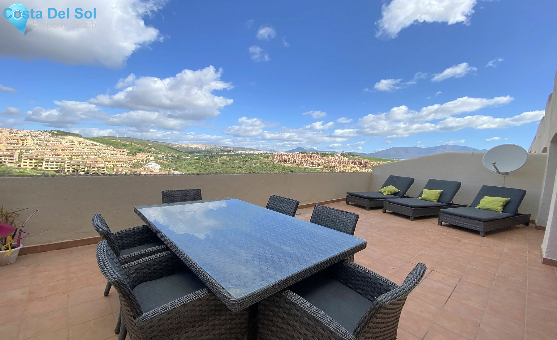 Ground Floor Apartment in La Duquesa