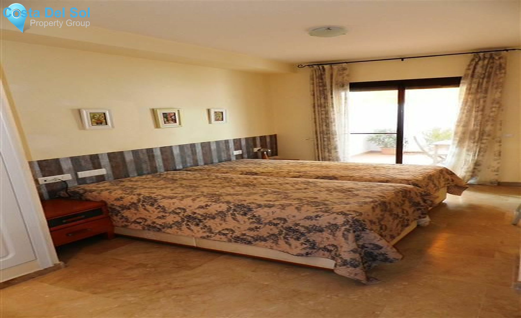 Ground Floor Apartment in La Duquesa-1218234