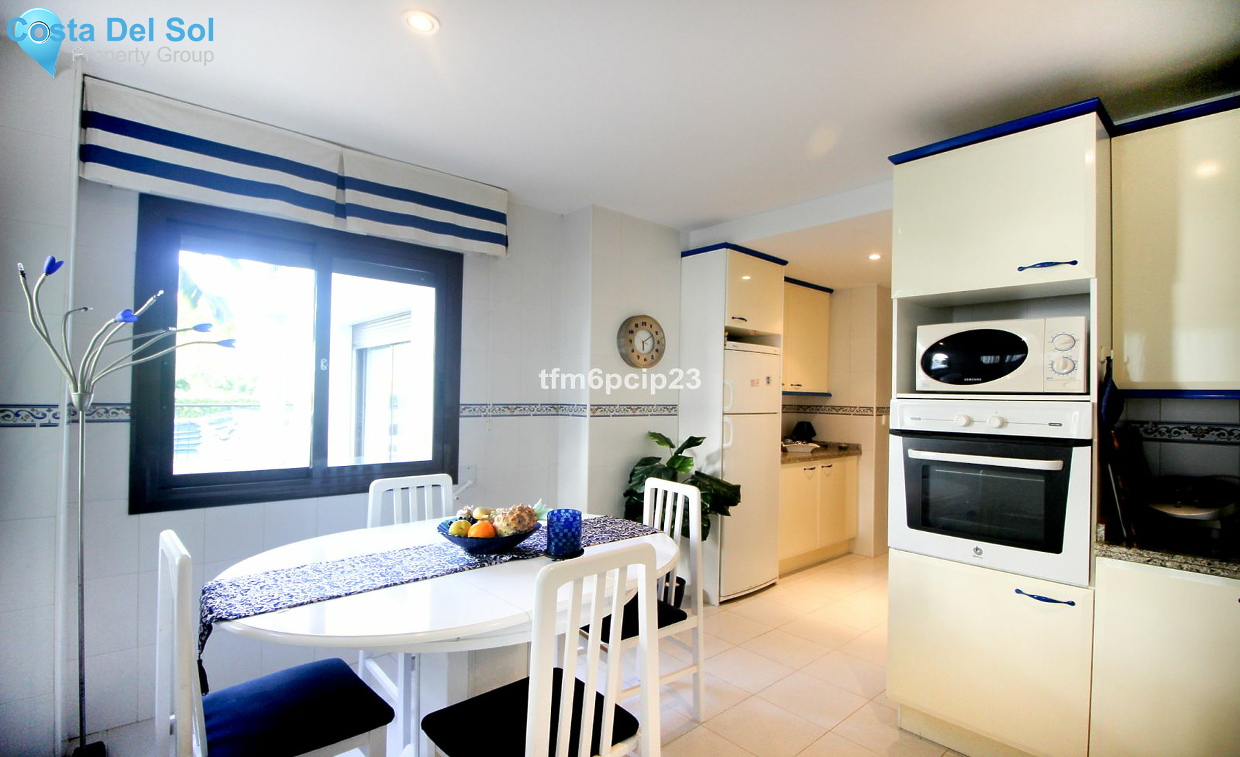 Ground Floor Apartment in La Duquesa-1392989
