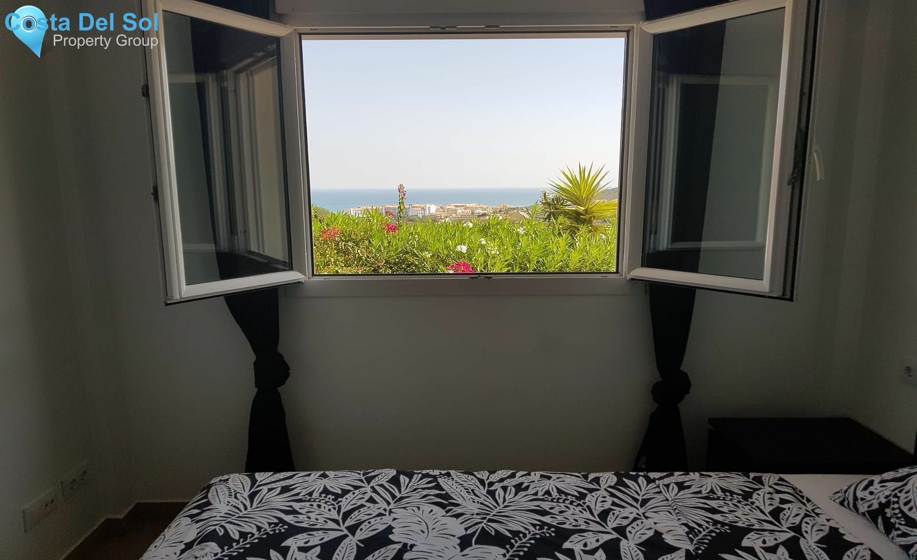 Ground Floor Apartment in La Duquesa-1393549