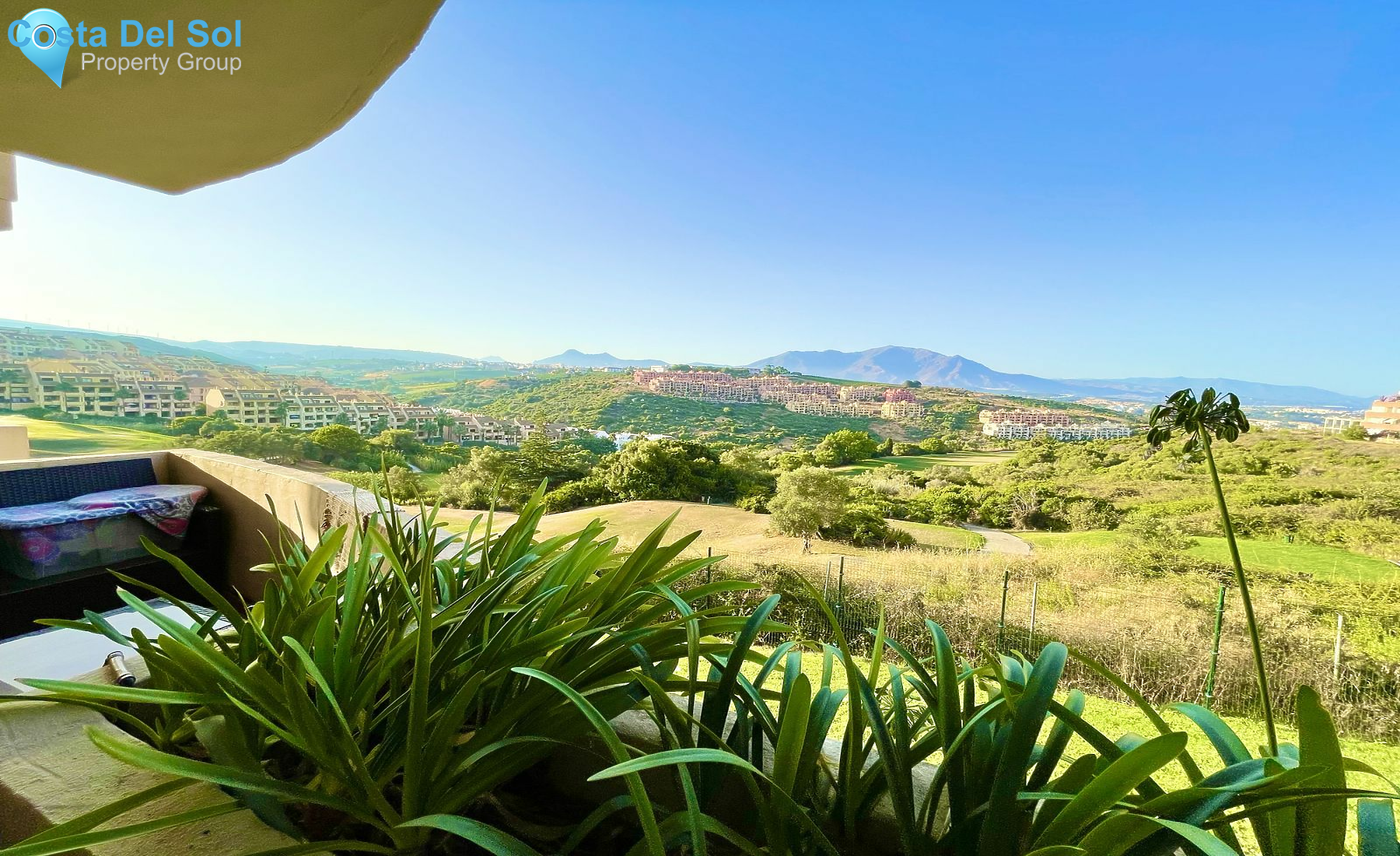 Ground Floor Apartment in La Duquesa-1483035