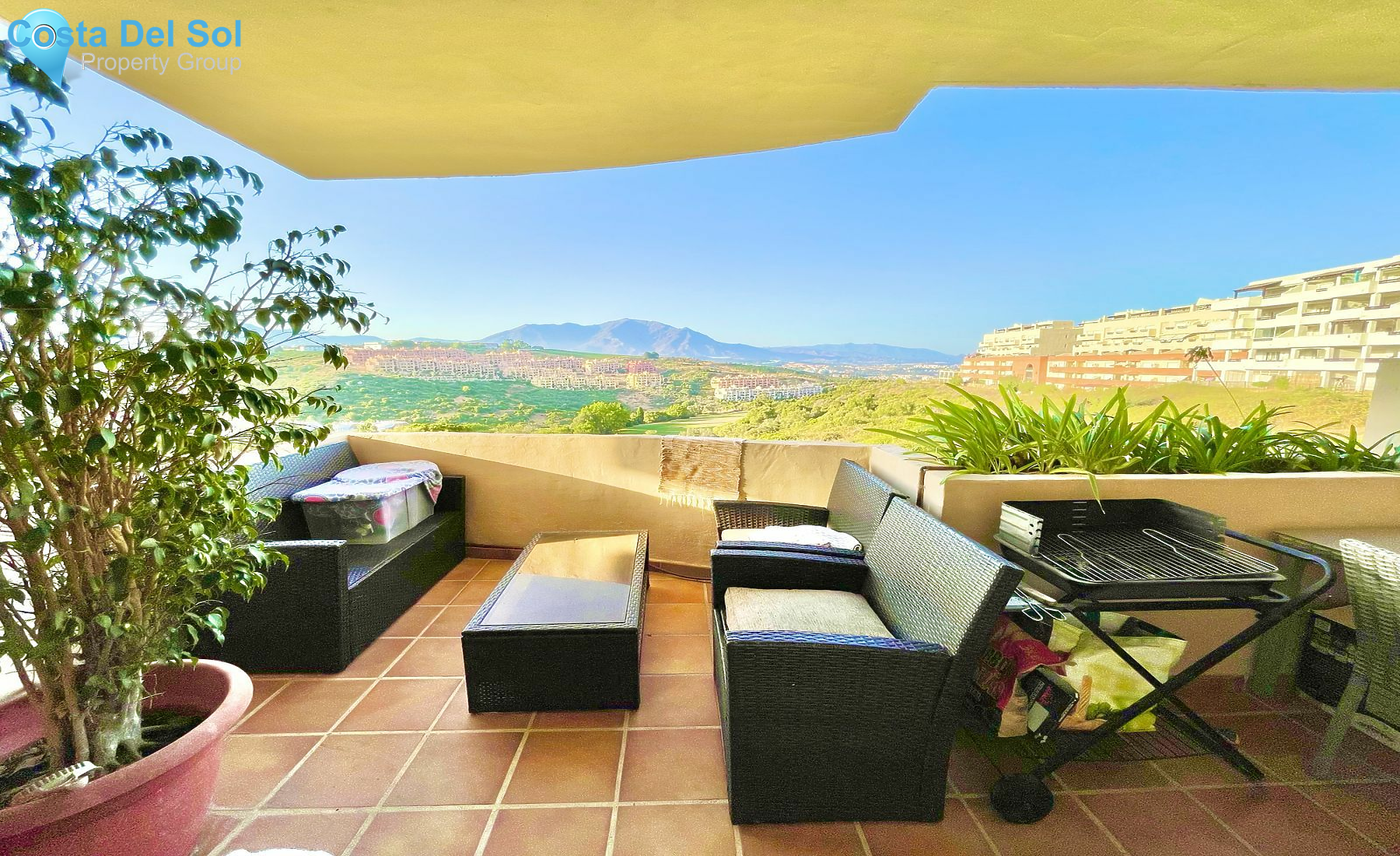 Ground Floor Apartment in La Duquesa-1483036