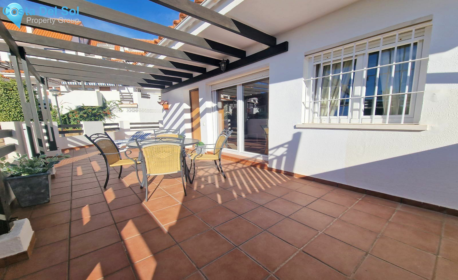 Ground Floor Apartment in La Duquesa-1530430