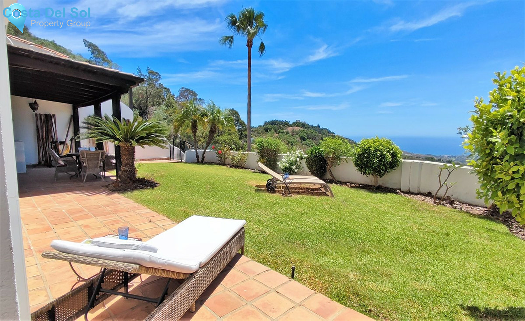 Ground Floor Apartment in La Mairena-1261555