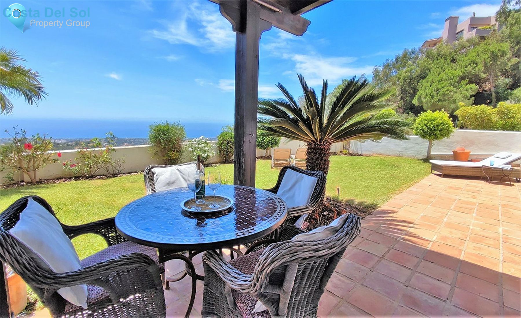 Ground Floor Apartment in La Mairena-1261544