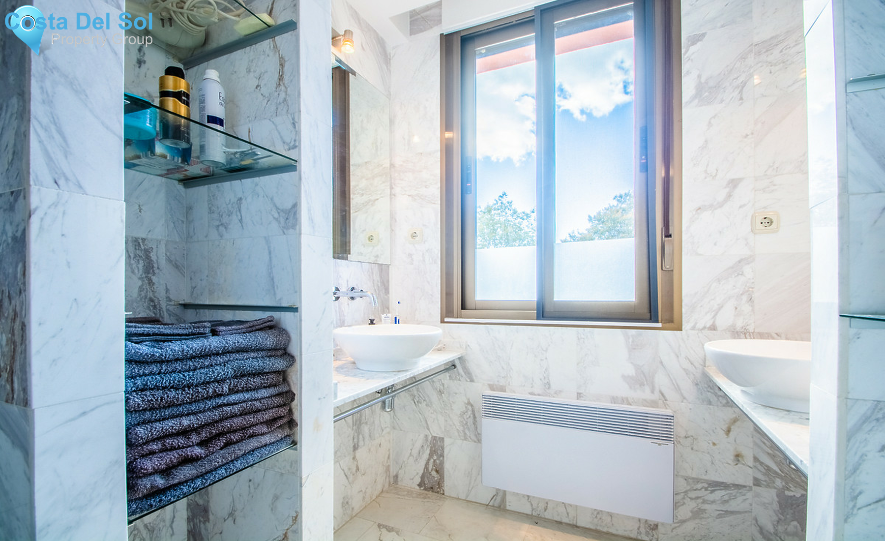 Ground Floor Apartment in La Mairena-1298304