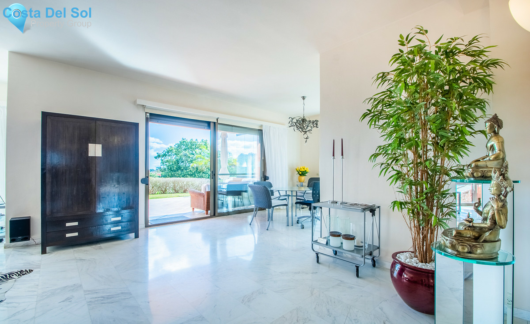 Ground Floor Apartment in La Mairena-1298287