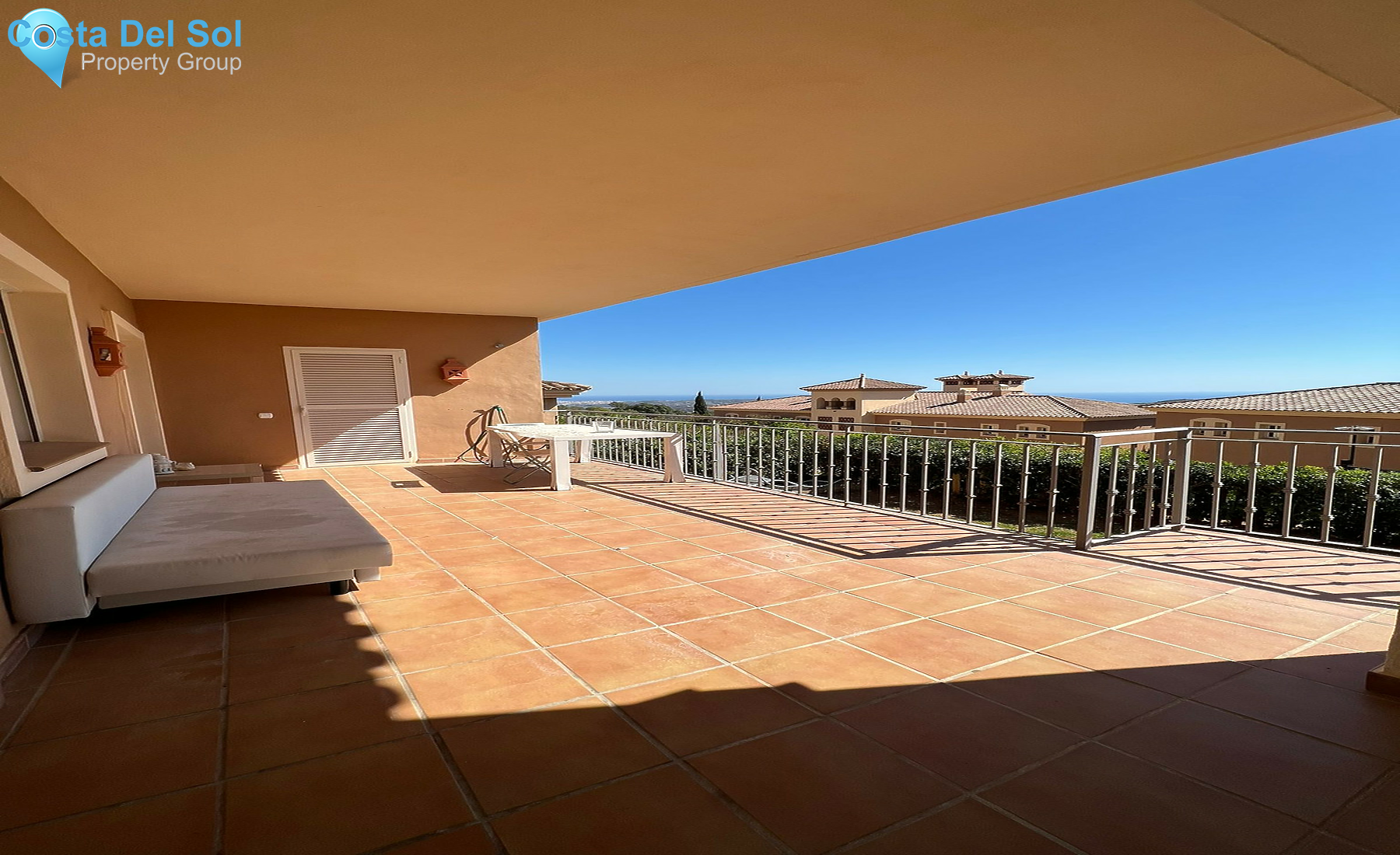 Ground Floor Apartment in La Mairena-1303968