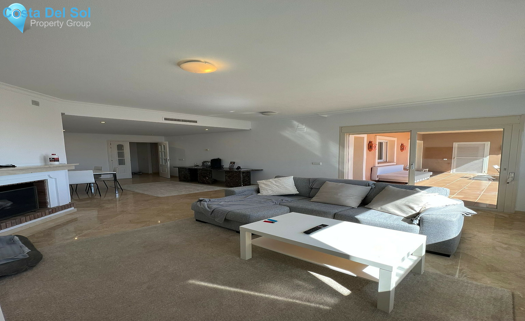 Ground Floor Apartment in La Mairena-1303970