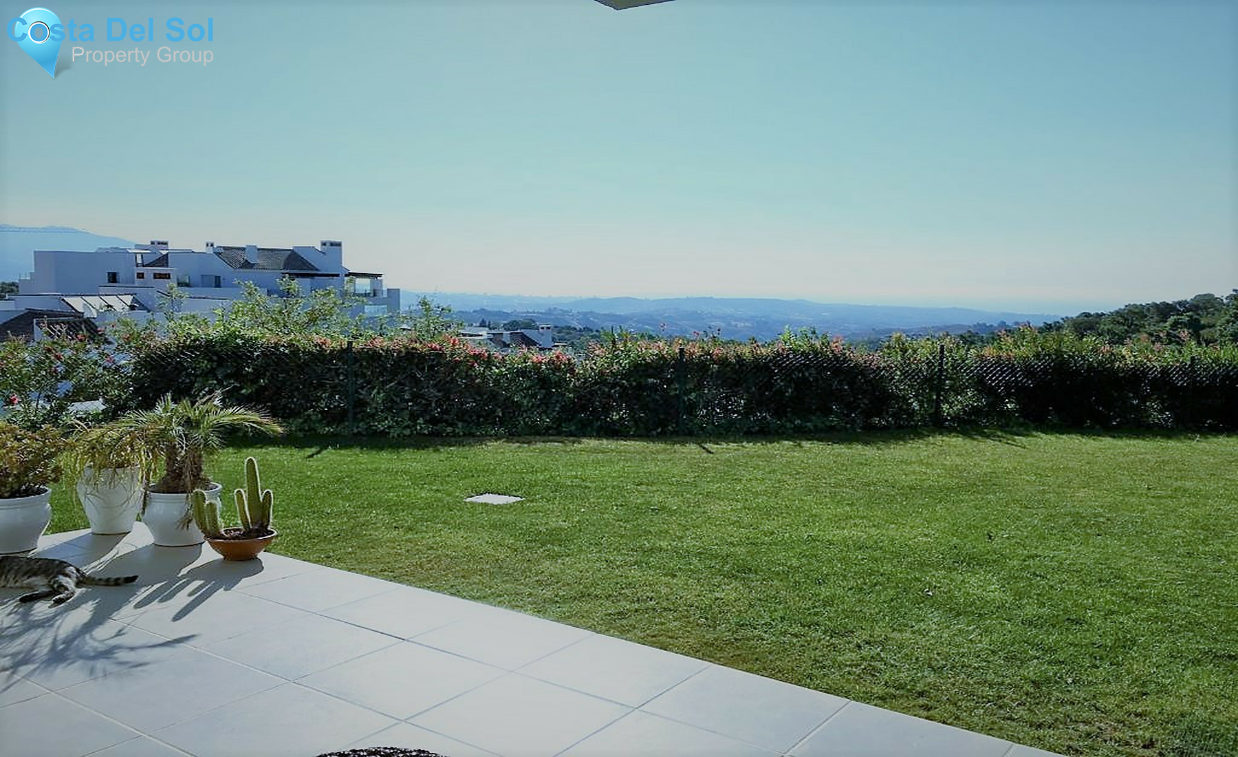 Ground Floor Apartment in La Mairena-1354190