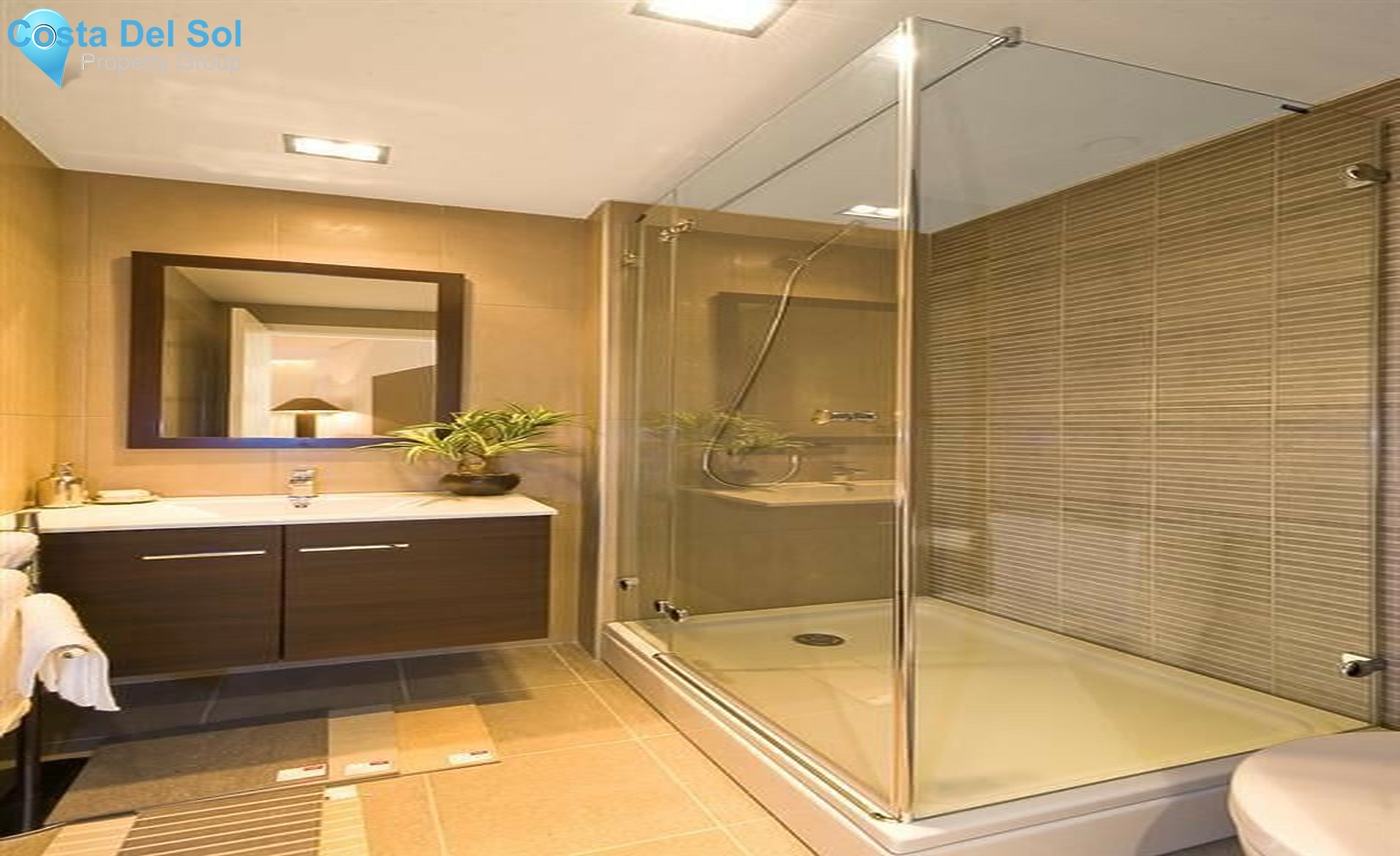 Ground Floor Apartment in La Mairena-1354201