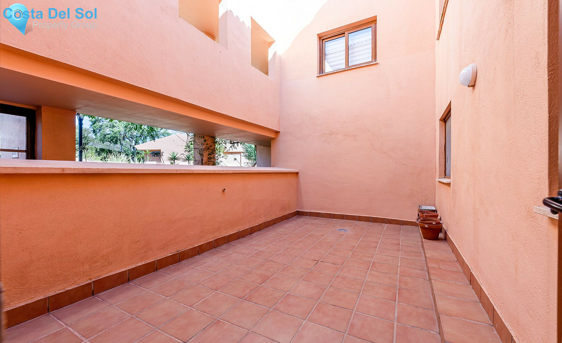 Ground Floor Apartment in La Mairena-1511625
