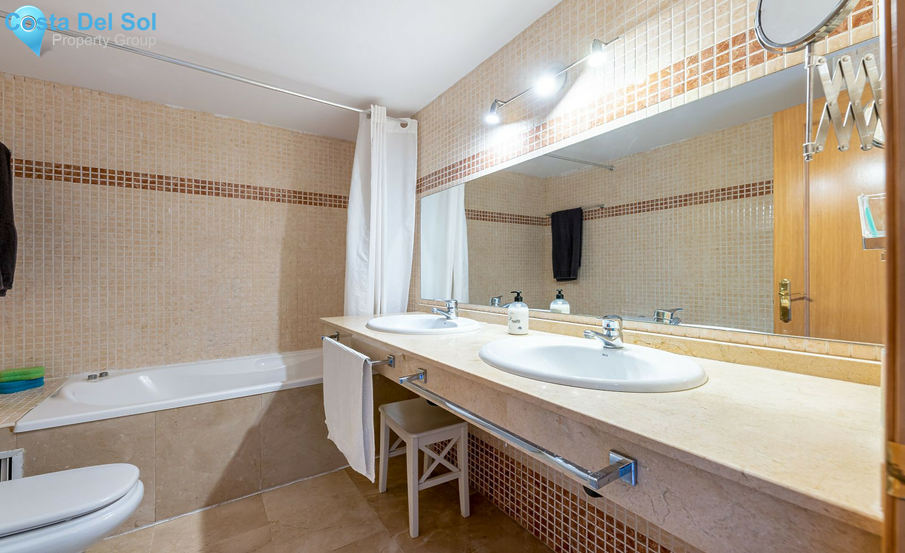 Ground Floor Apartment in La Mairena-1511626