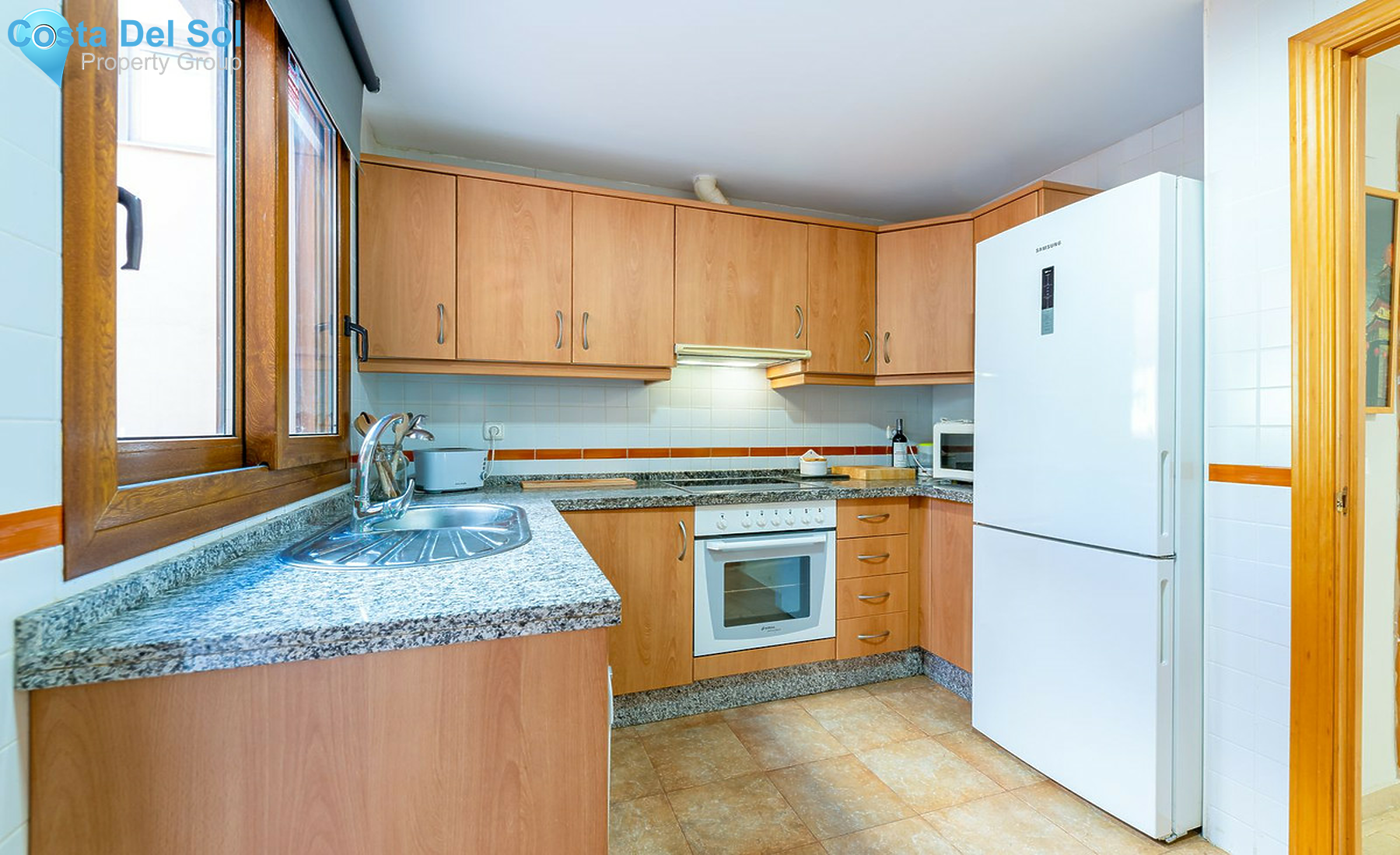 Ground Floor Apartment in La Mairena-1511621