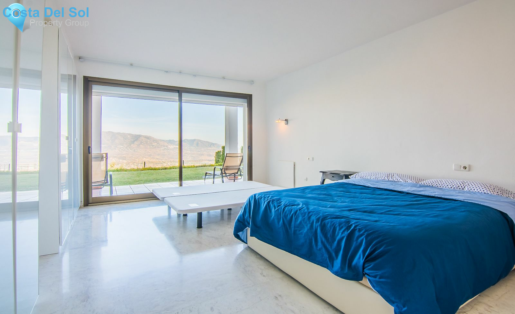 Ground Floor Apartment in La Mairena-1151305