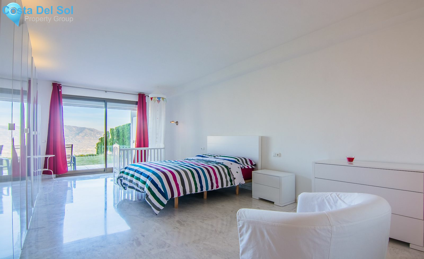 Ground Floor Apartment in La Mairena-1151306