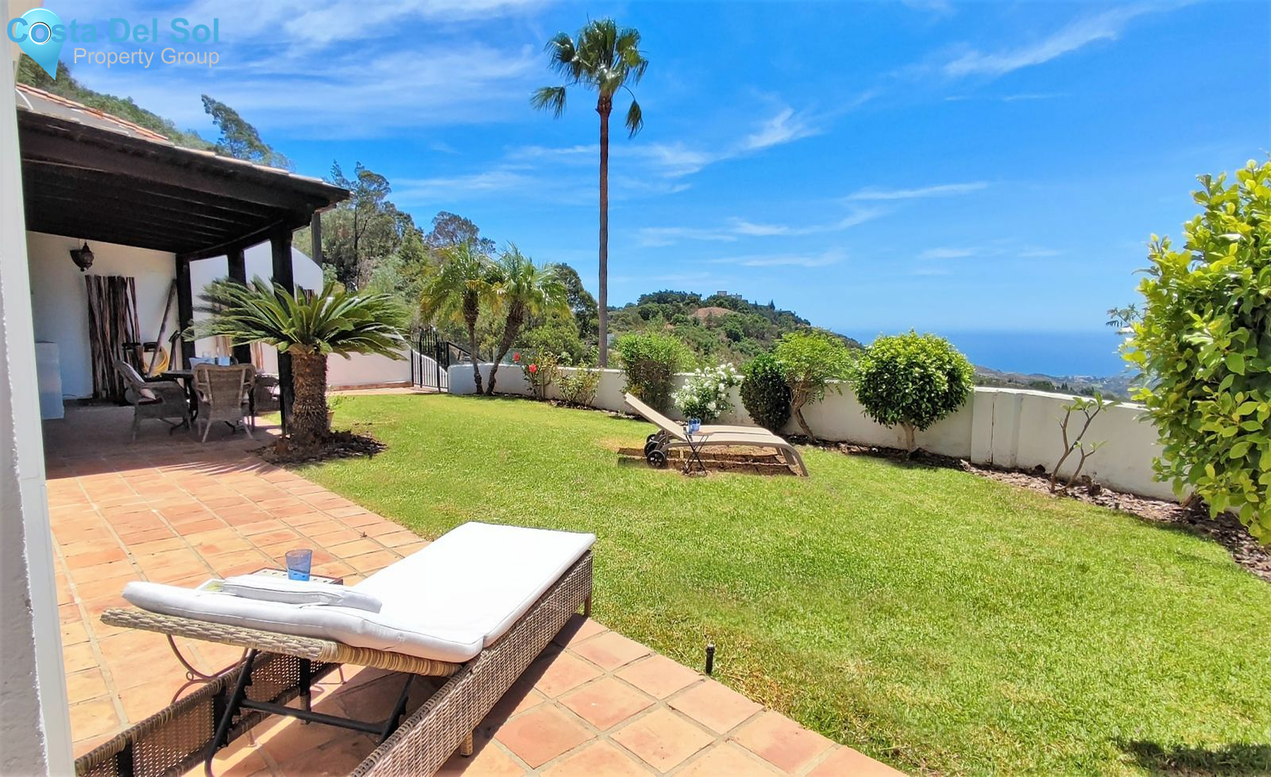 Ground Floor Apartment in La Mairena-1158689