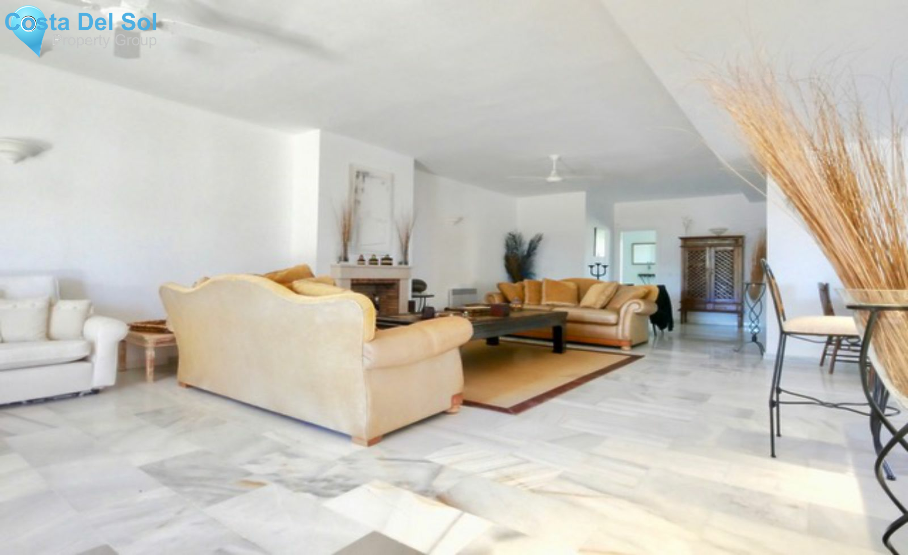 Ground Floor Apartment in La Mairena-1182812