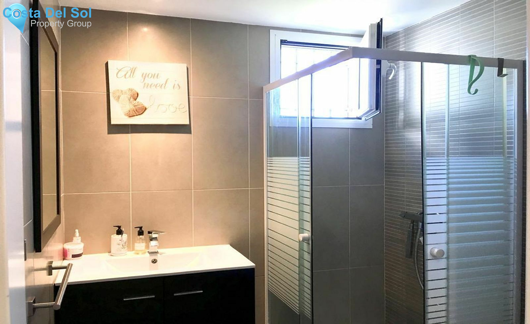 Ground Floor Apartment in La Mairena-1193715