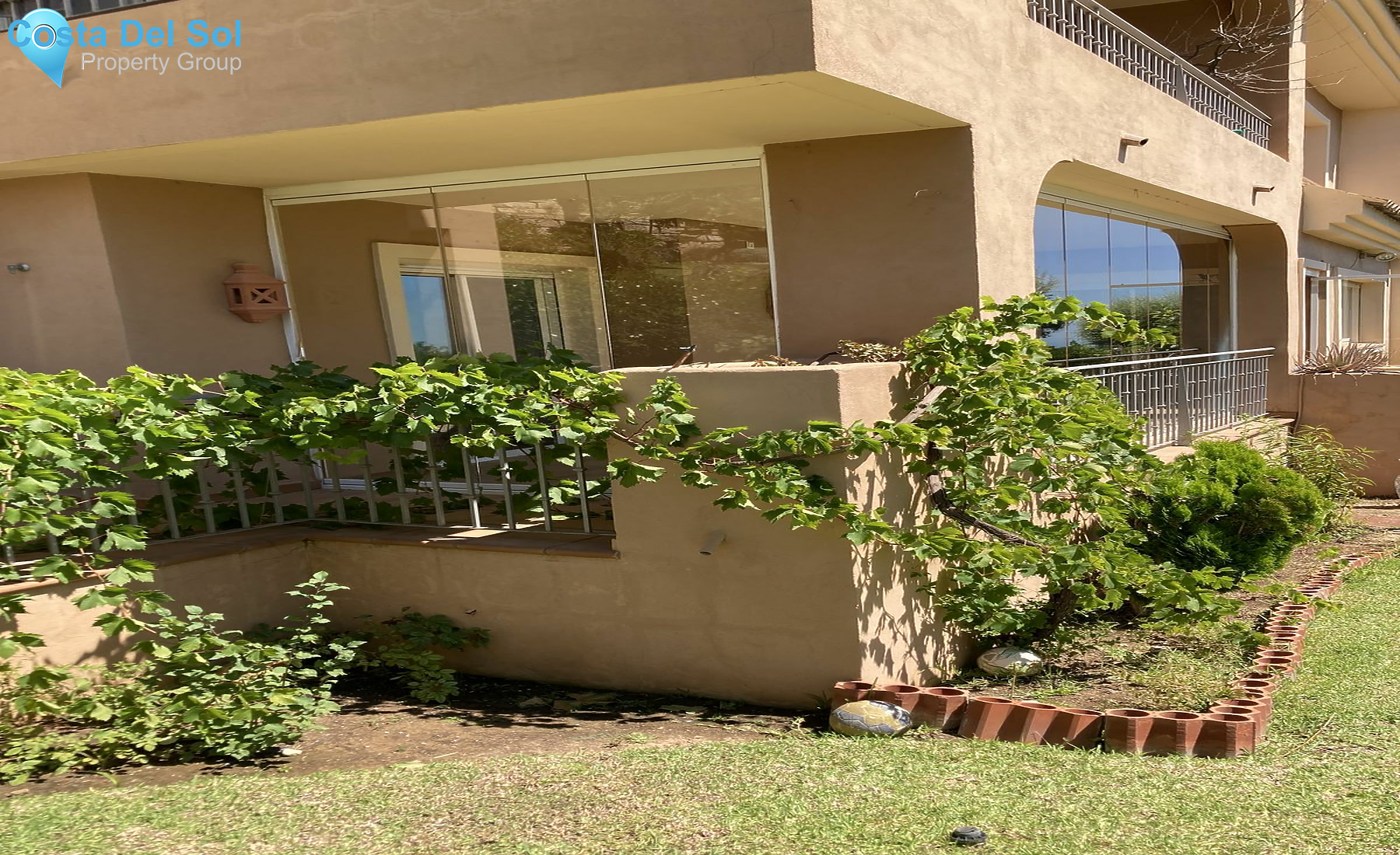 Ground Floor Apartment in La Mairena-1427021