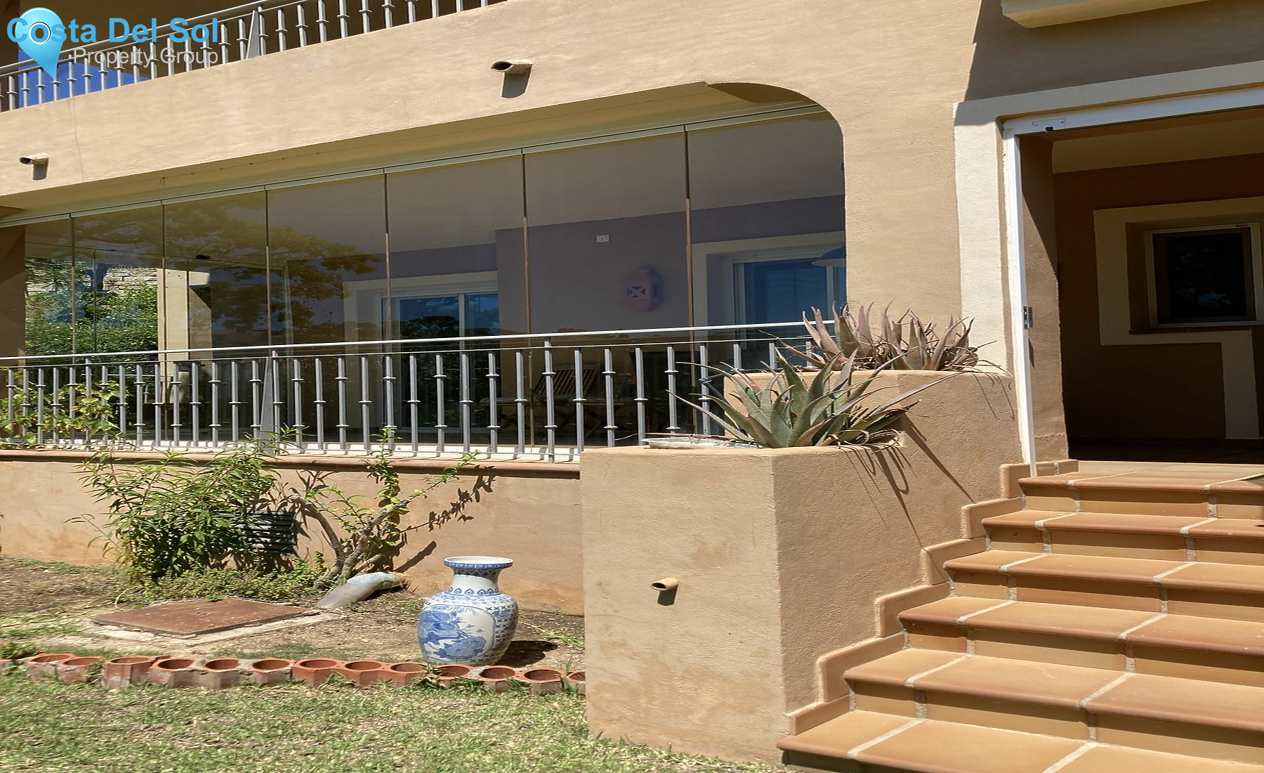 Ground Floor Apartment in La Mairena-1427025