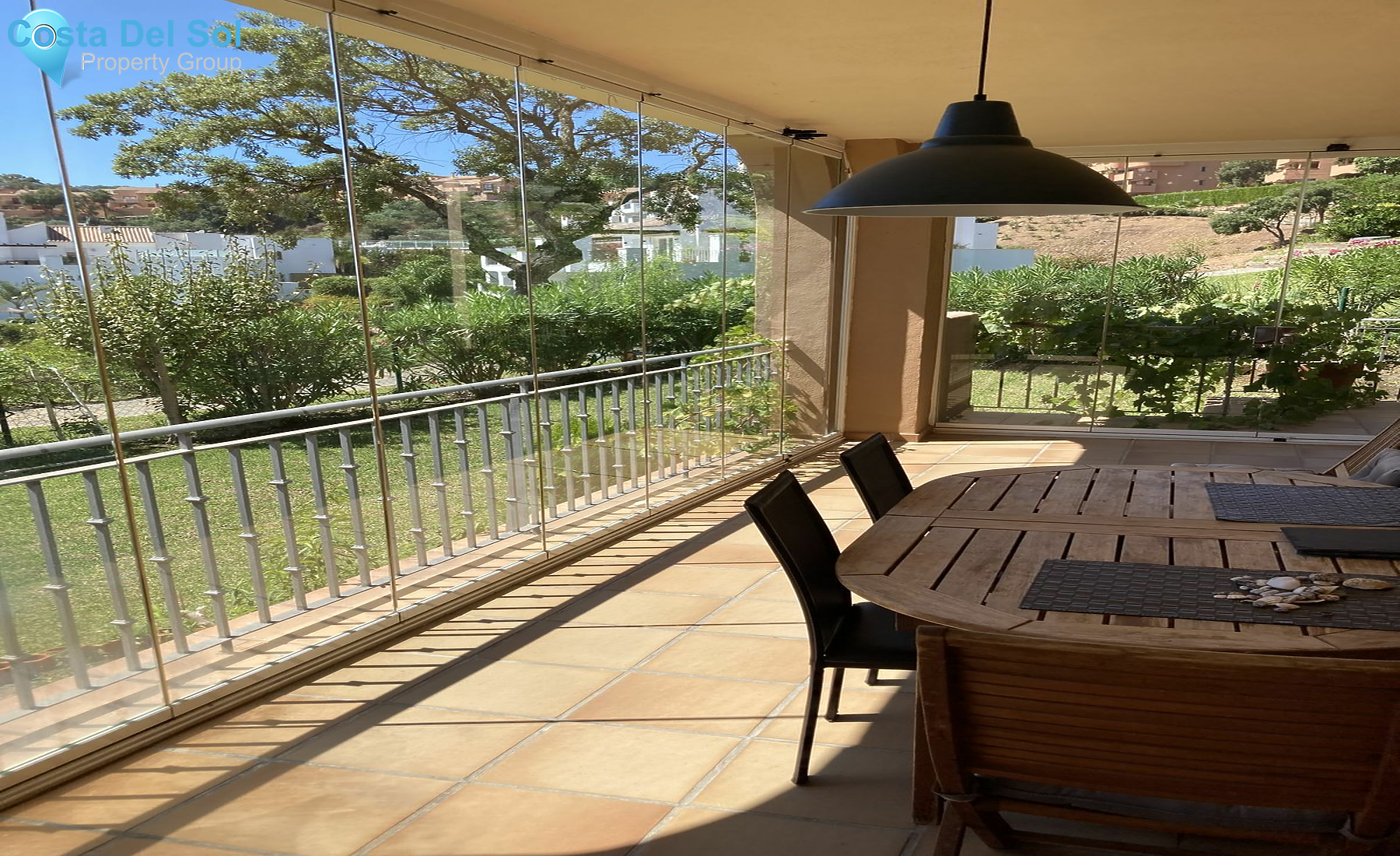 Ground Floor Apartment in La Mairena-1427012