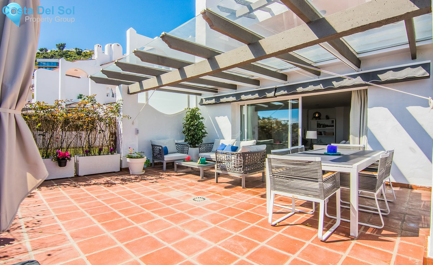 Ground Floor Apartment in La Mairena-1427374