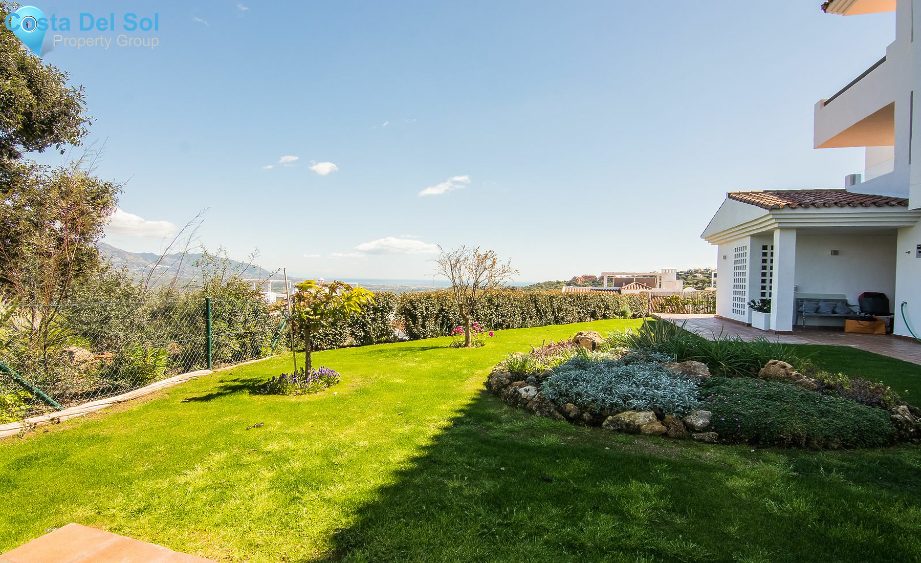Ground Floor Apartment in La Mairena-1427379