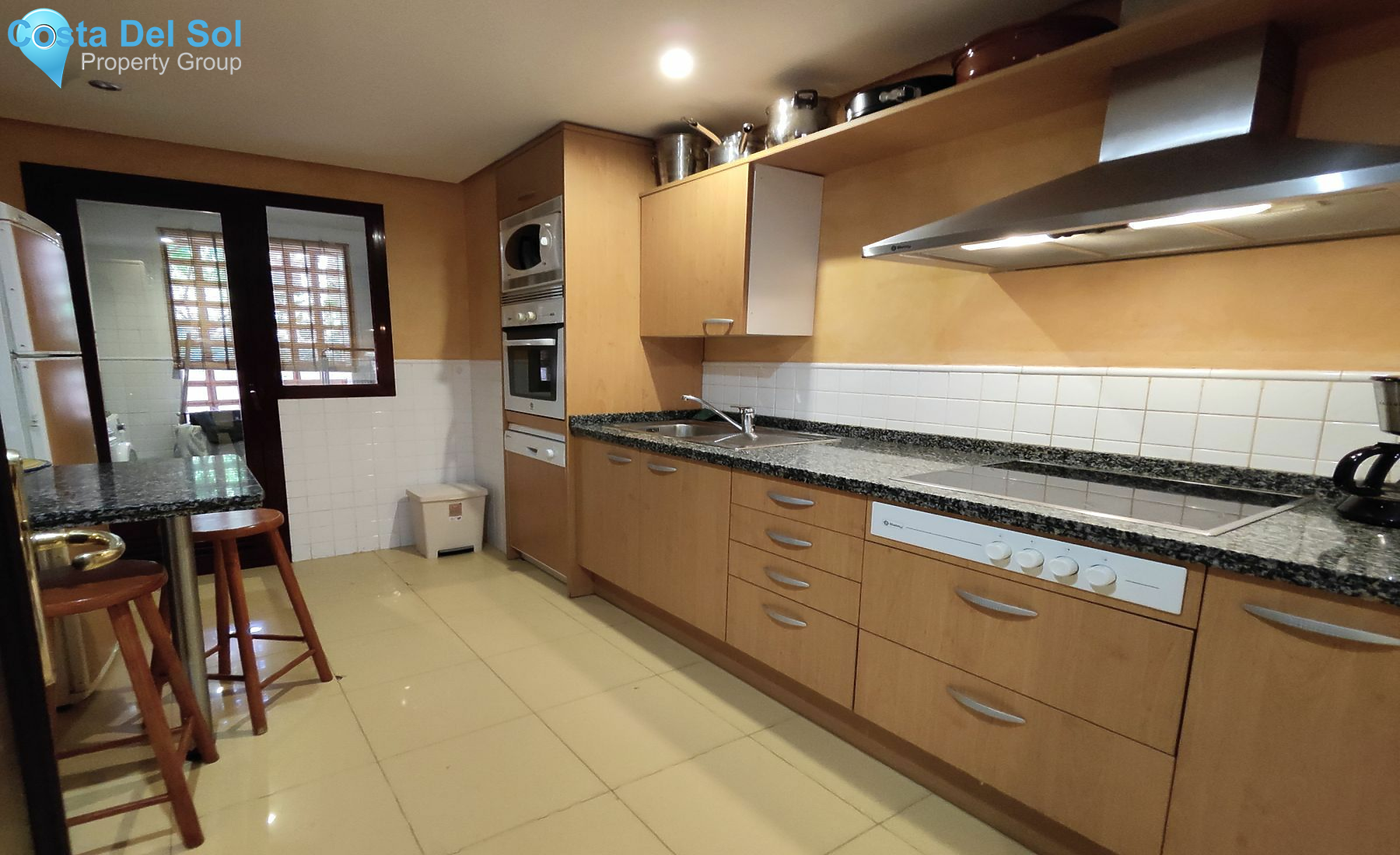 Ground Floor Apartment in La Mairena-1516801