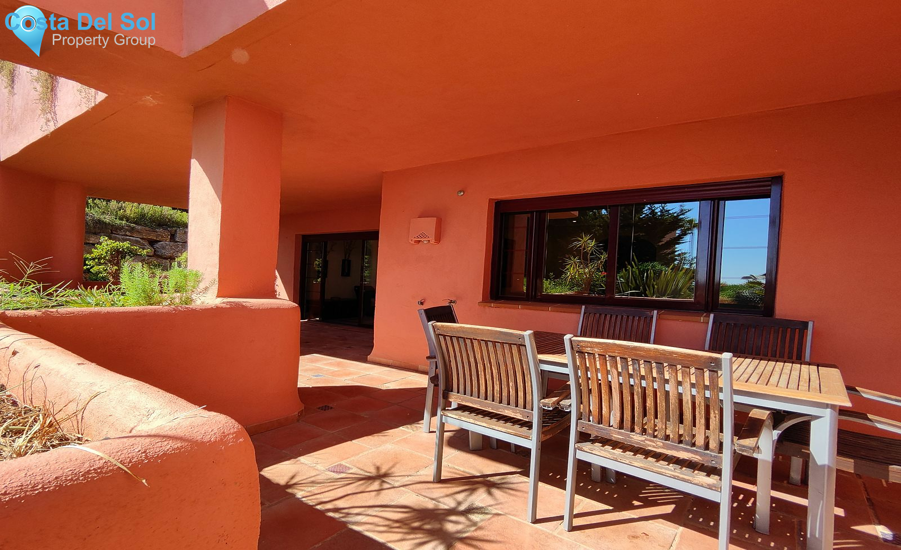 Ground Floor Apartment in La Mairena-1516805