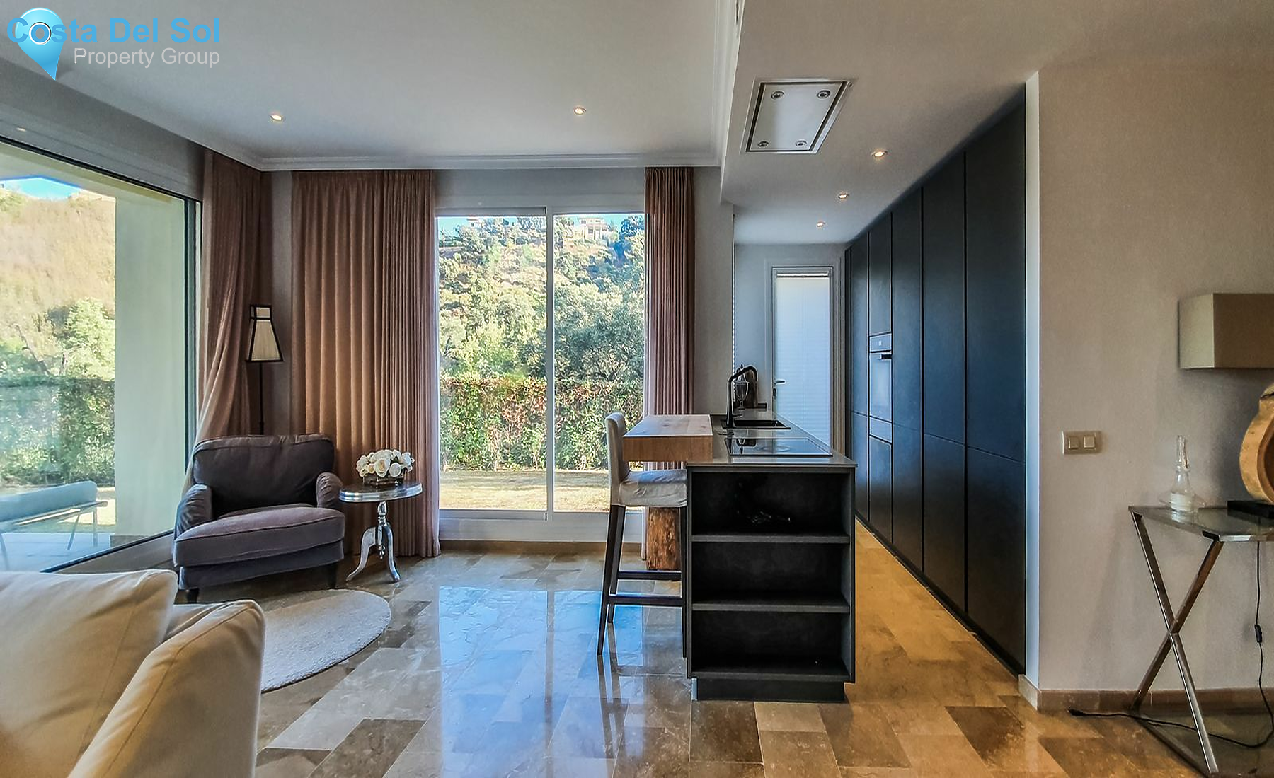 Ground Floor Apartment in La Mairena-1550871