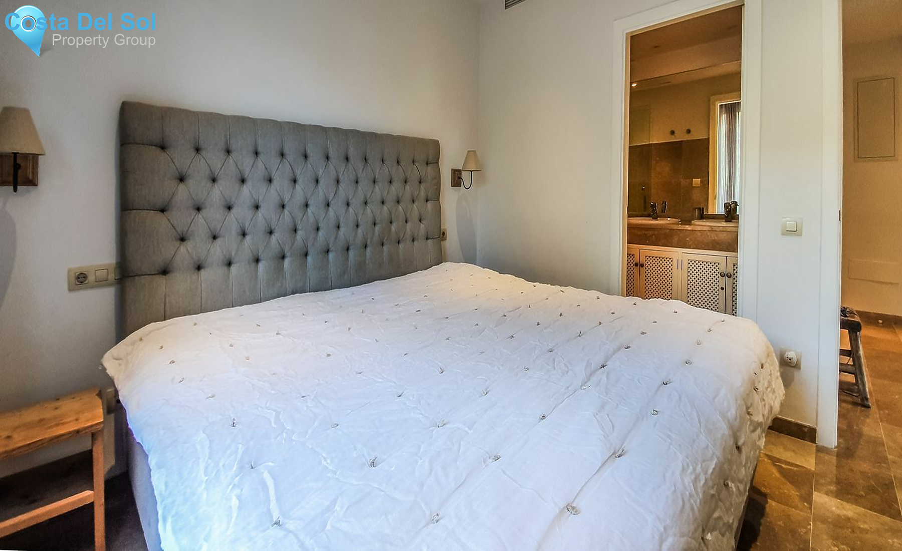 Ground Floor Apartment in La Mairena-1550880