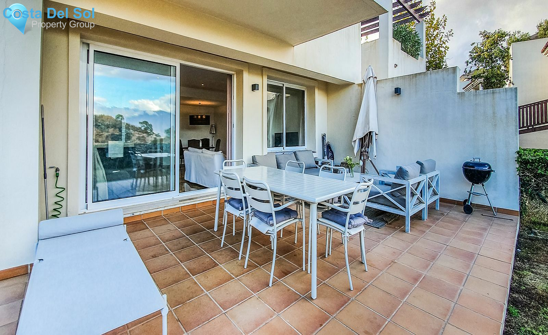 Ground Floor Apartment in La Mairena-1550886