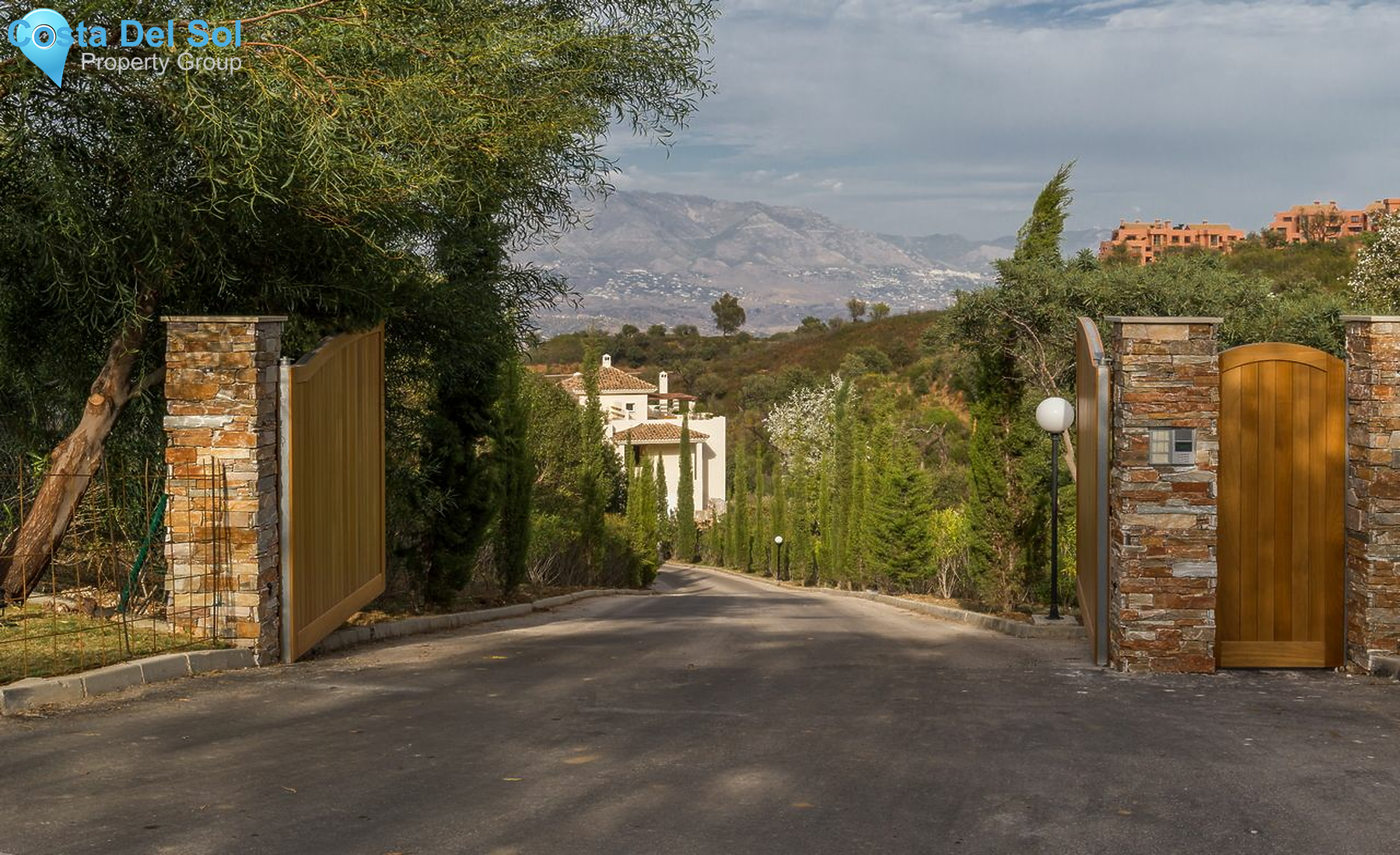 Ground Floor Apartment in La Mairena-1550889