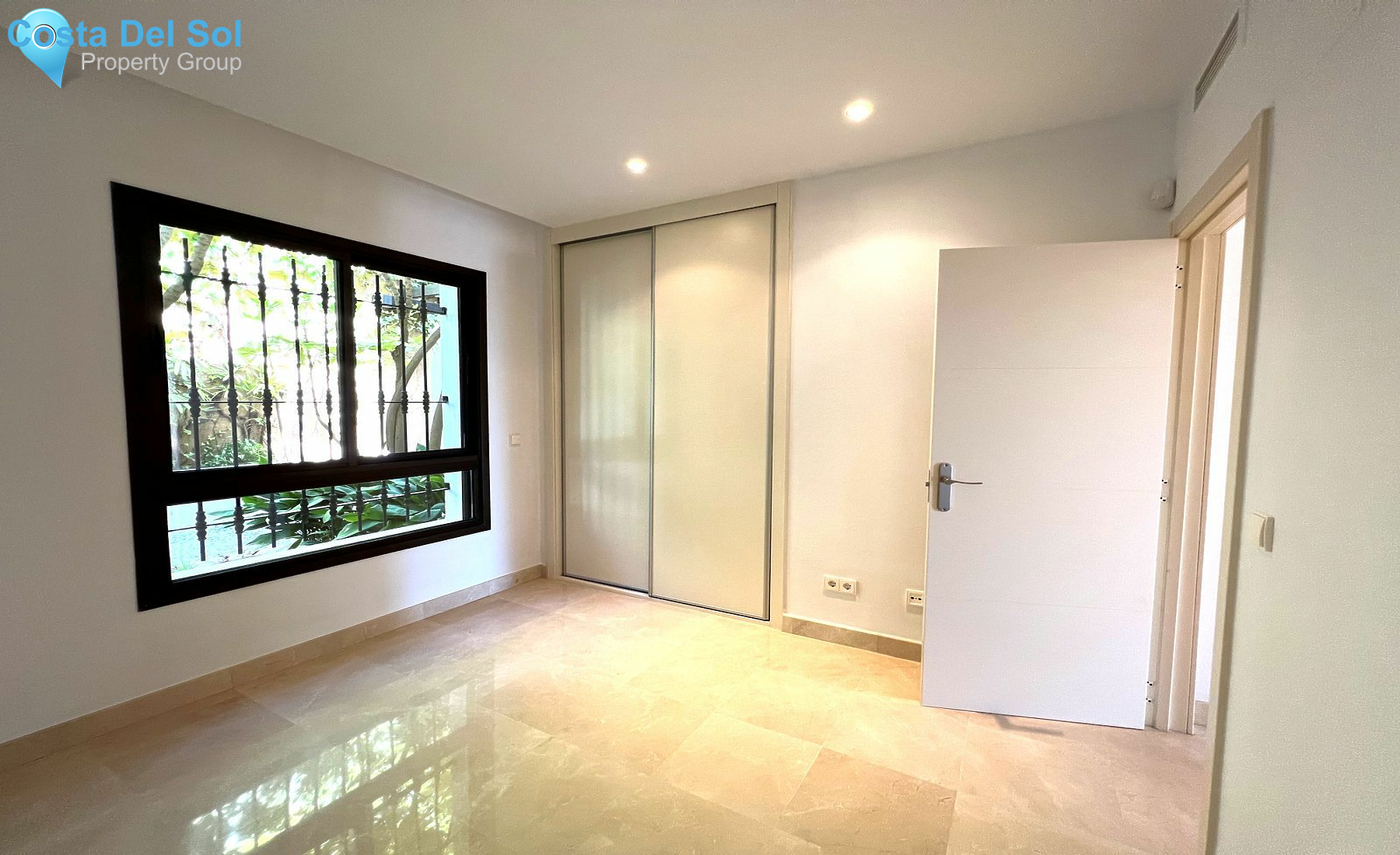 Ground Floor Apartment in La Quinta-1140023