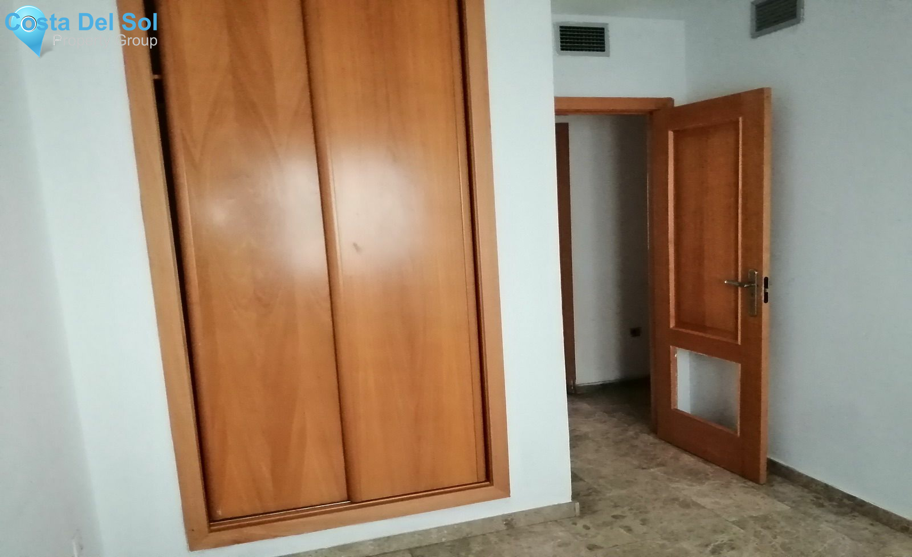 Ground Floor Apartment in Las Lagunas-1395617
