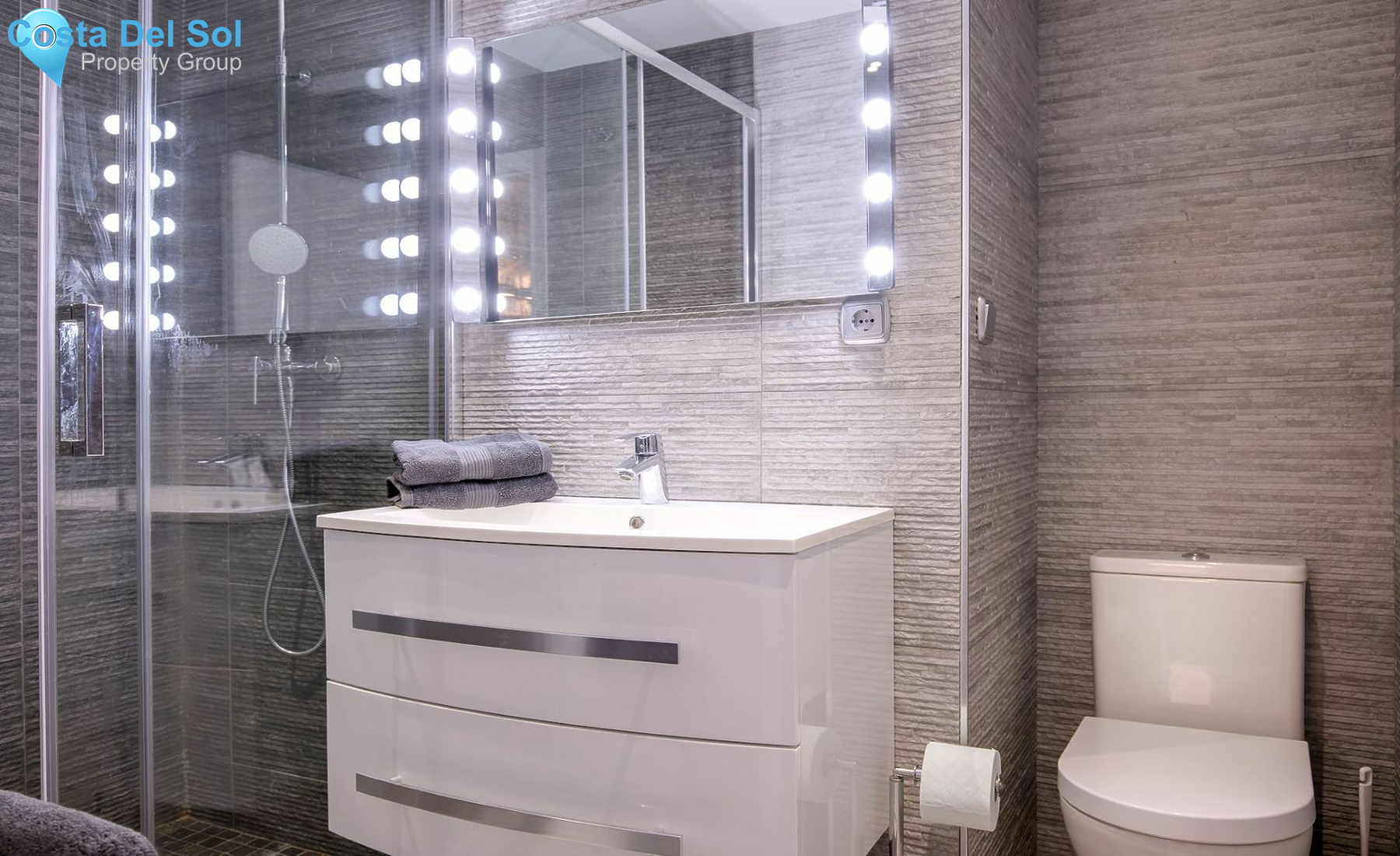 Ground Floor Apartment in Los Almendros-1468196