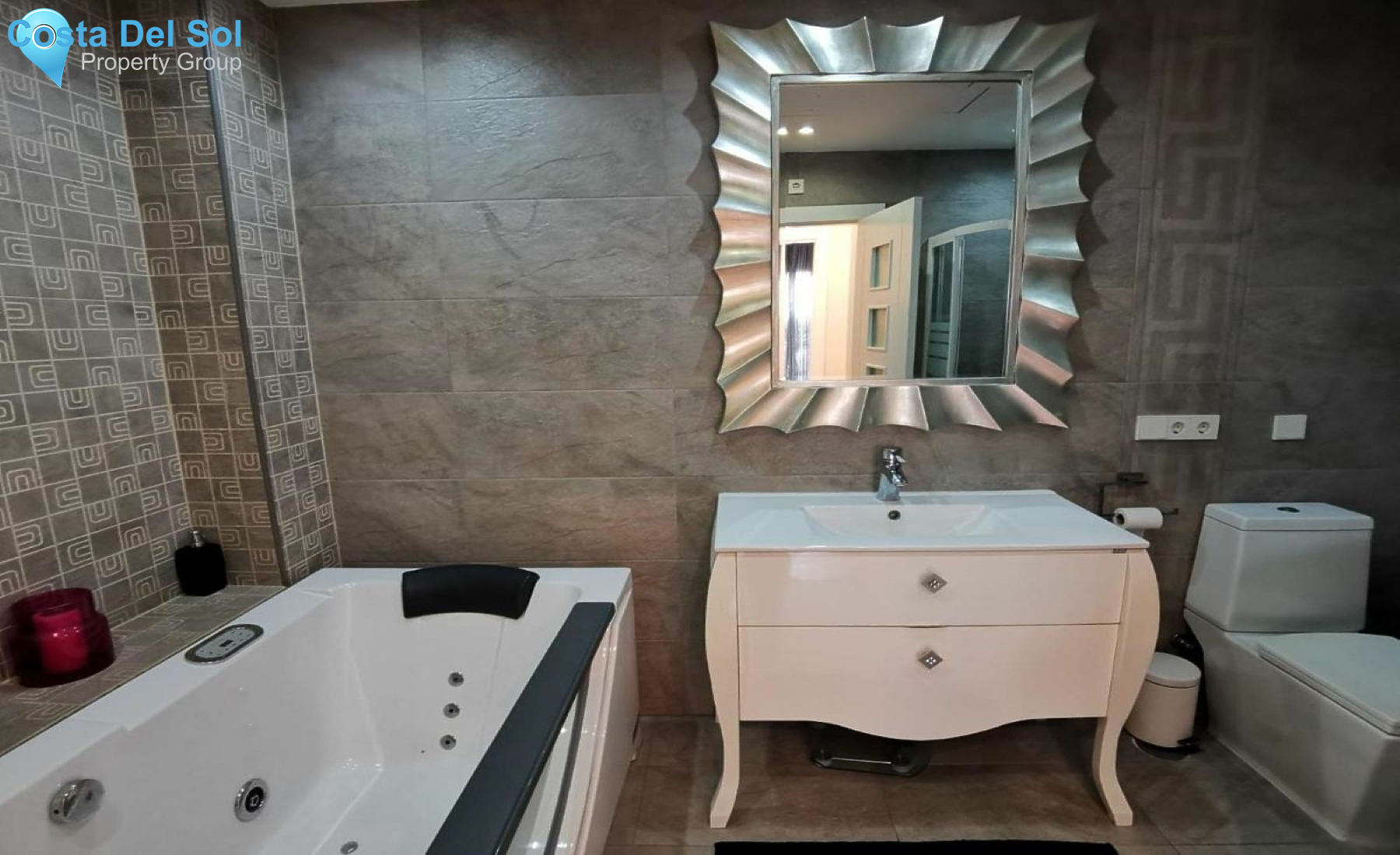 Ground Floor Apartment in Los Boliches-1138058