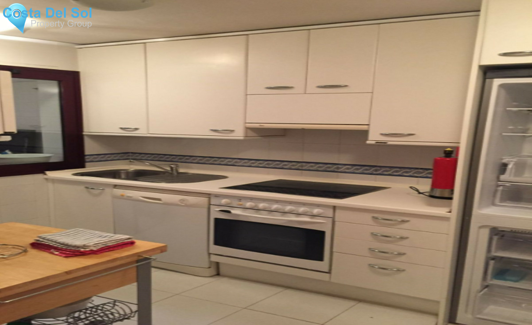 Ground Floor Apartment in Los Monteros-1278150