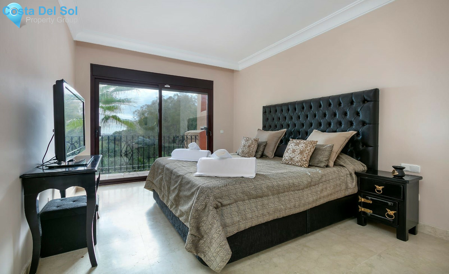 Ground Floor Apartment in Marbella-1411755