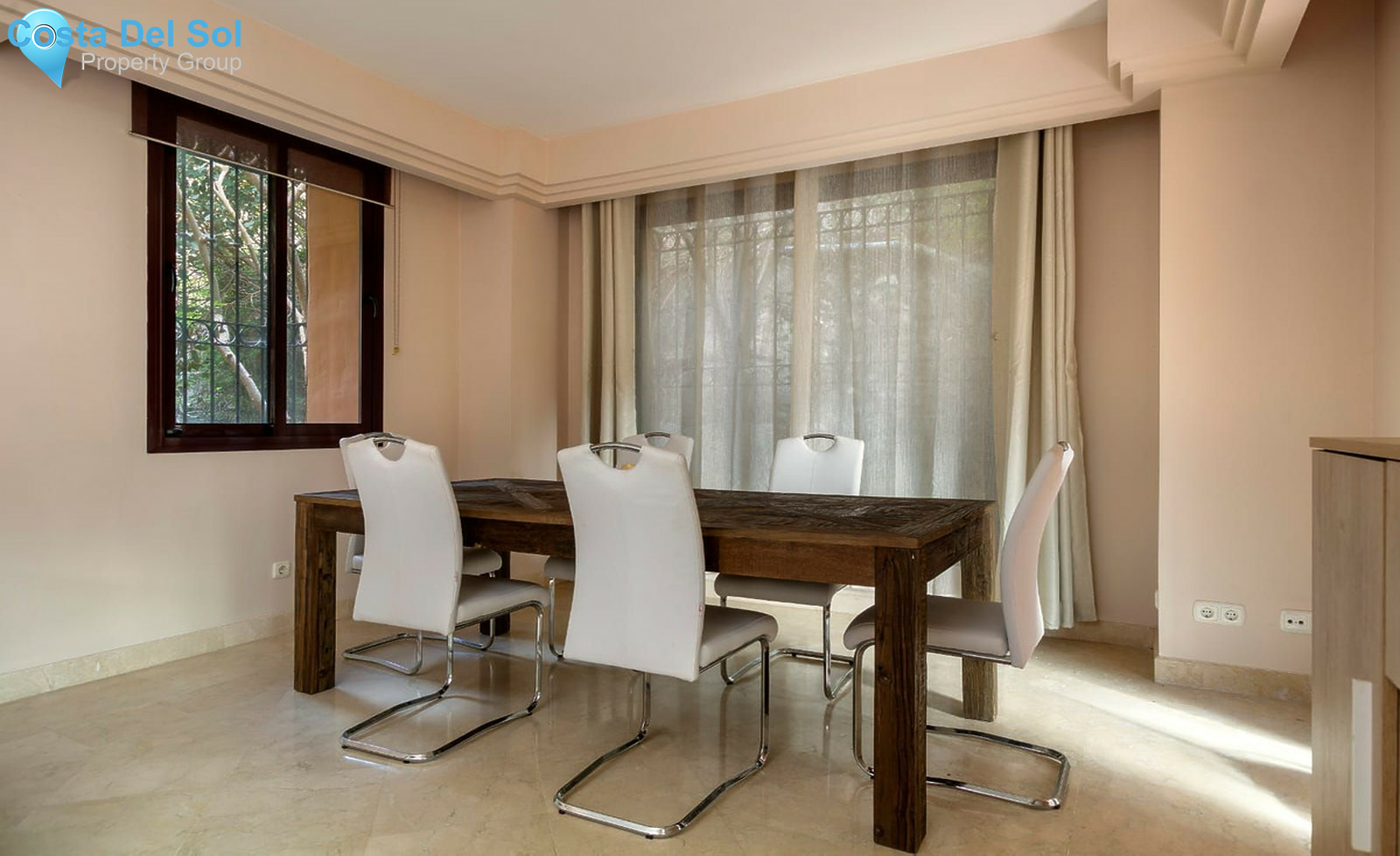 Ground Floor Apartment in Marbella-1411740