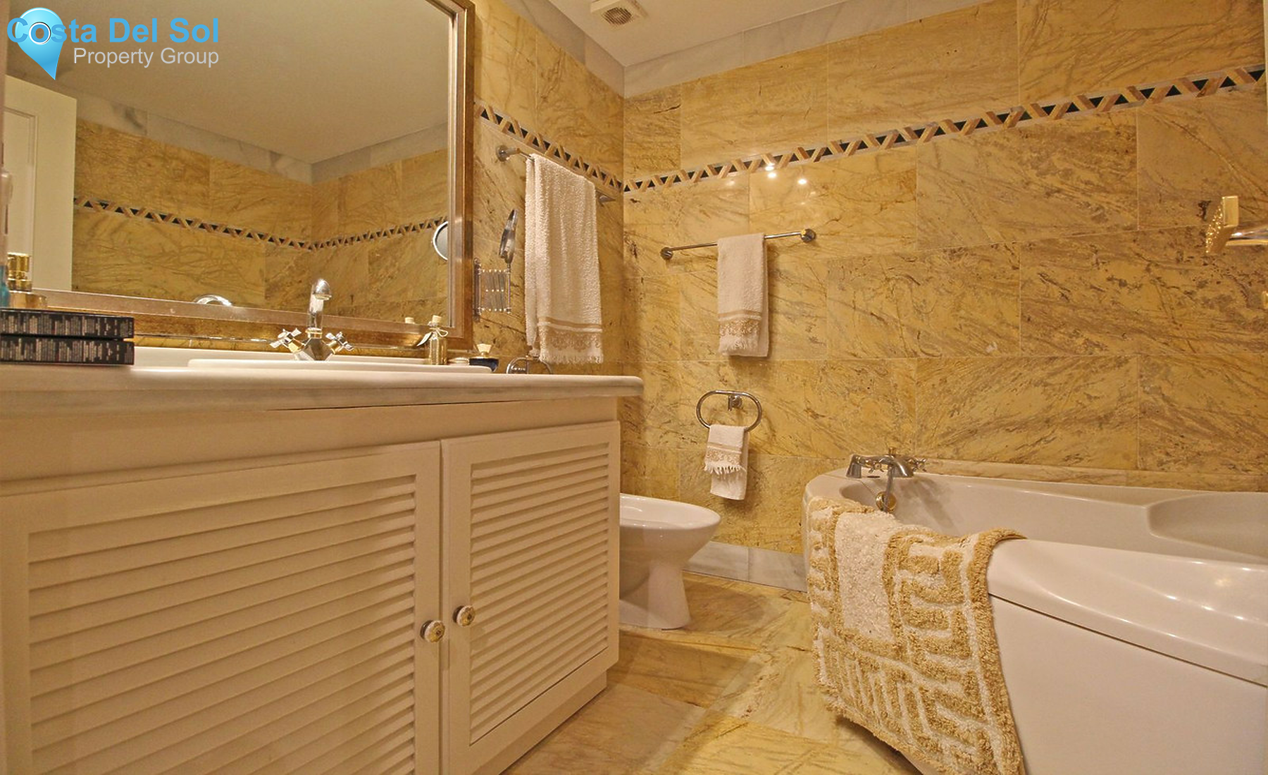 Ground Floor Apartment in Marbella-1438913