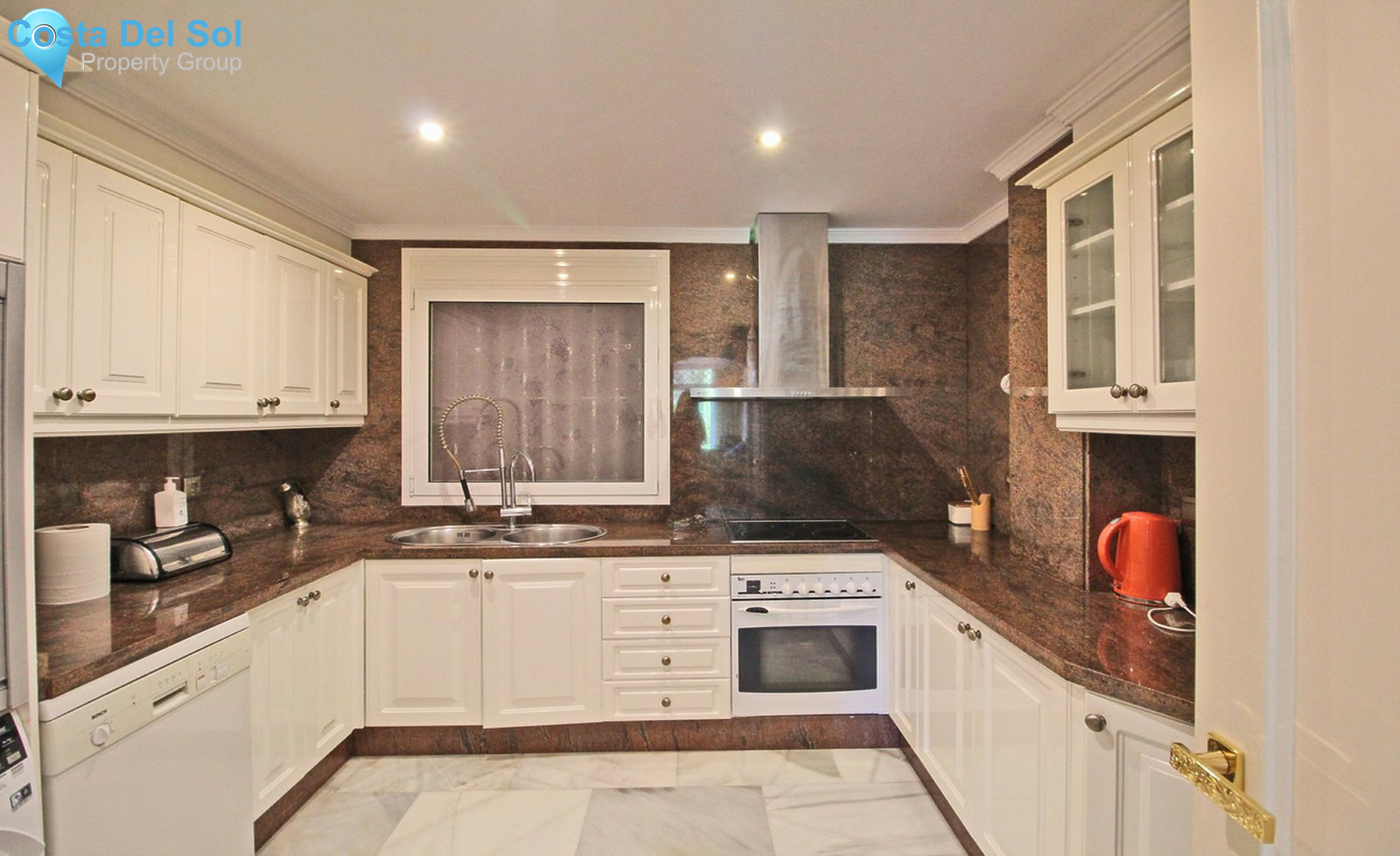 Ground Floor Apartment in Marbella-1438909
