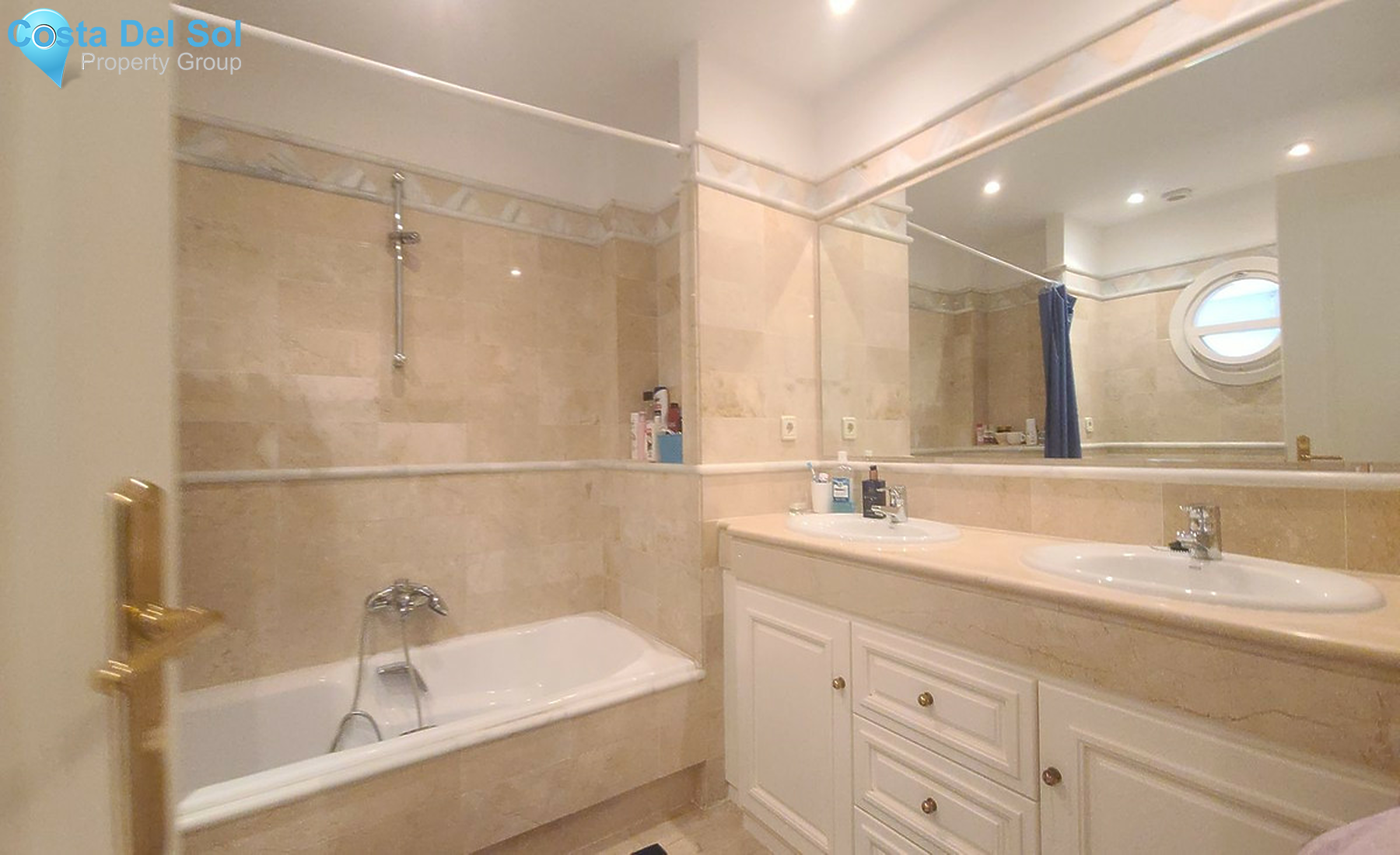 Ground Floor Apartment in Marbella-1459532