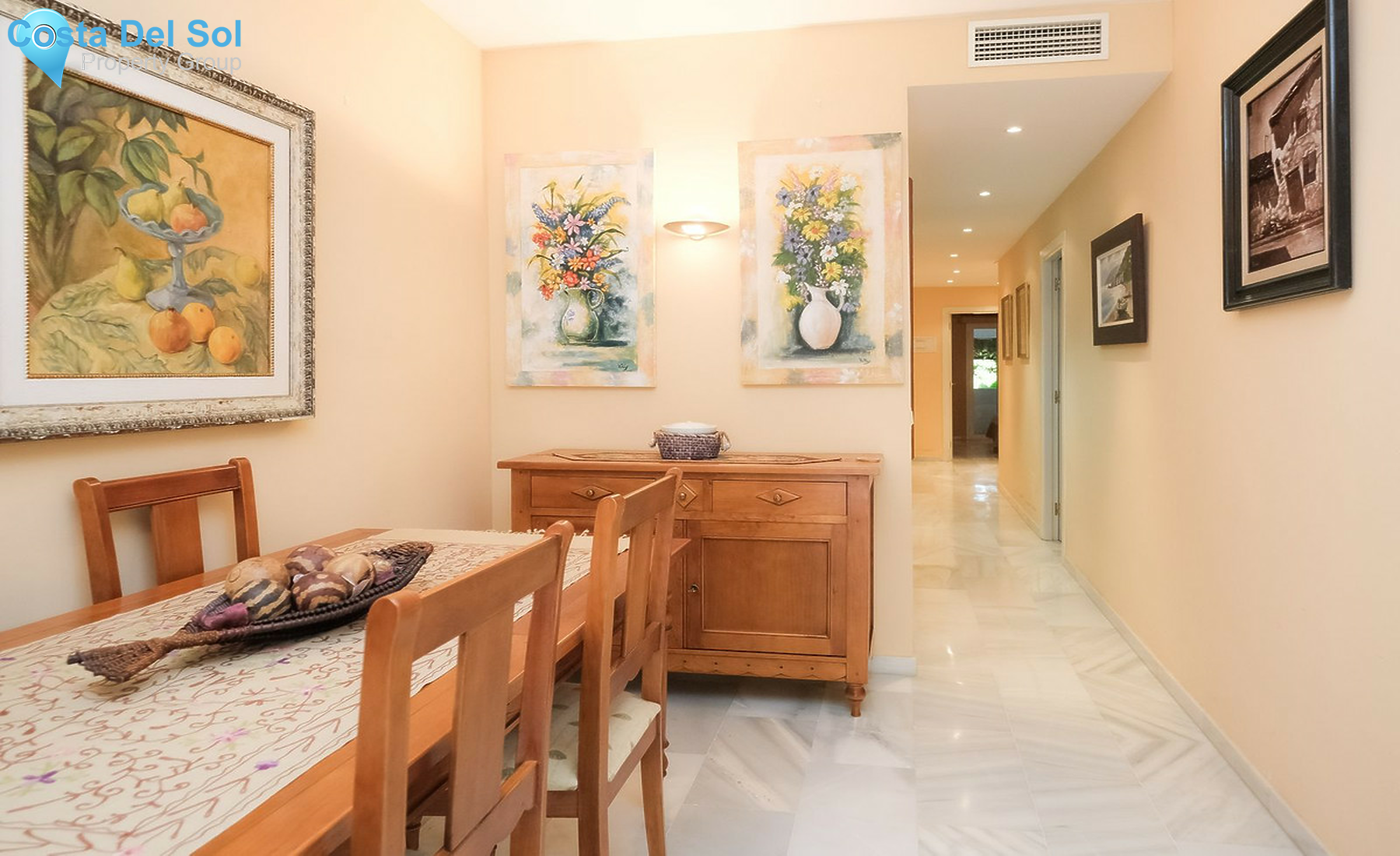Ground Floor Apartment in Marbella-1508543