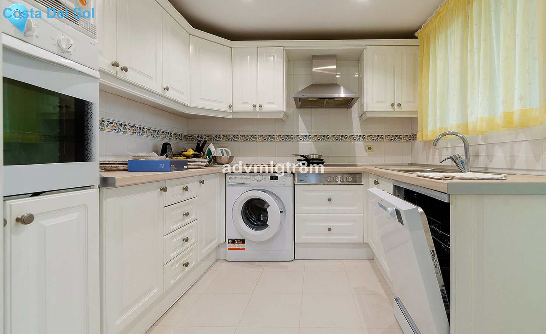 Ground Floor Apartment in Marbella-1526983