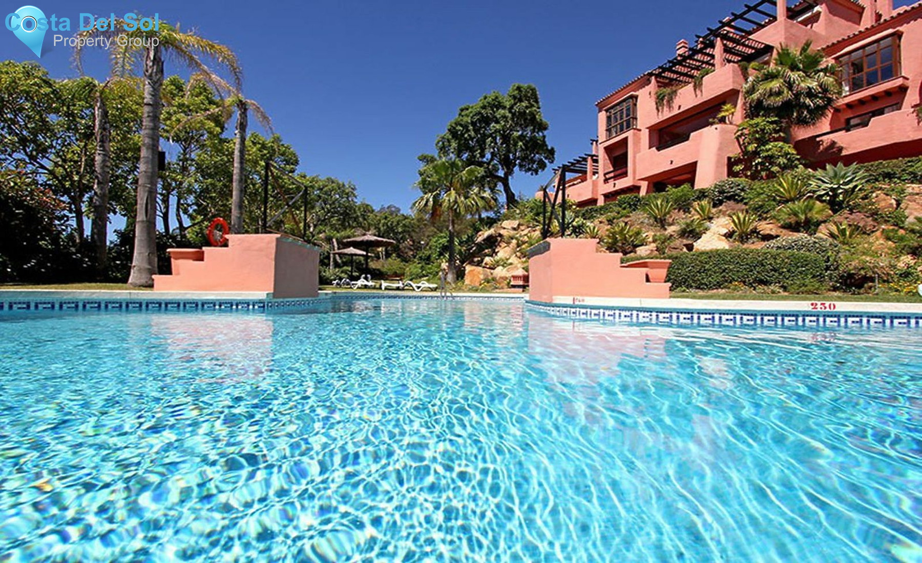 Ground Floor Apartment in Marbella