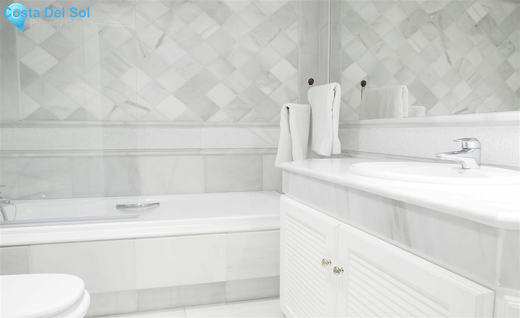 Ground Floor Apartment in Marbella-1389716